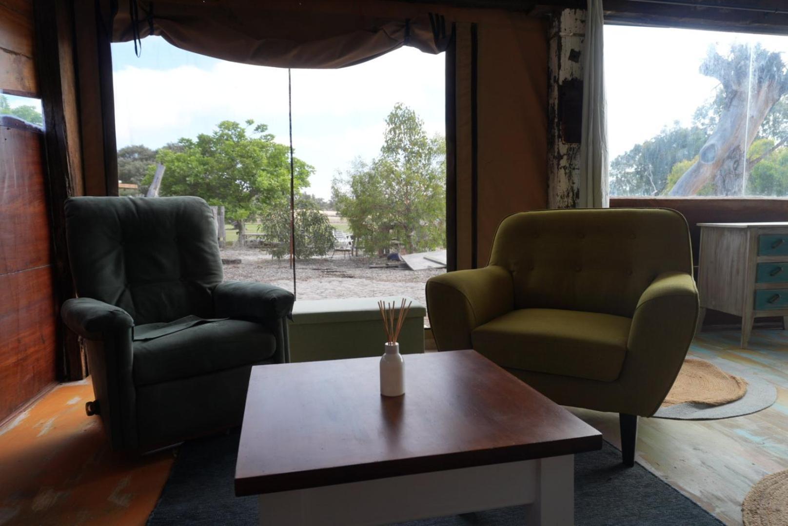 Silversprings Spa Retreat Pet Friendly Cottages And Glampings Metricup Extérieur photo