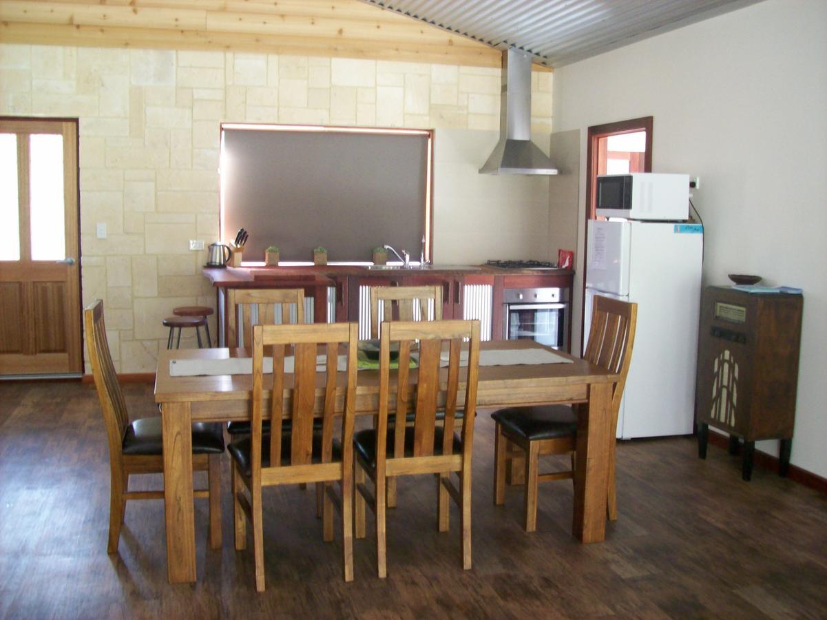 Silversprings Spa Retreat Pet Friendly Cottages And Glampings Metricup Extérieur photo